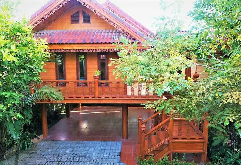 Villa Ruen Tai Boutique Phuket